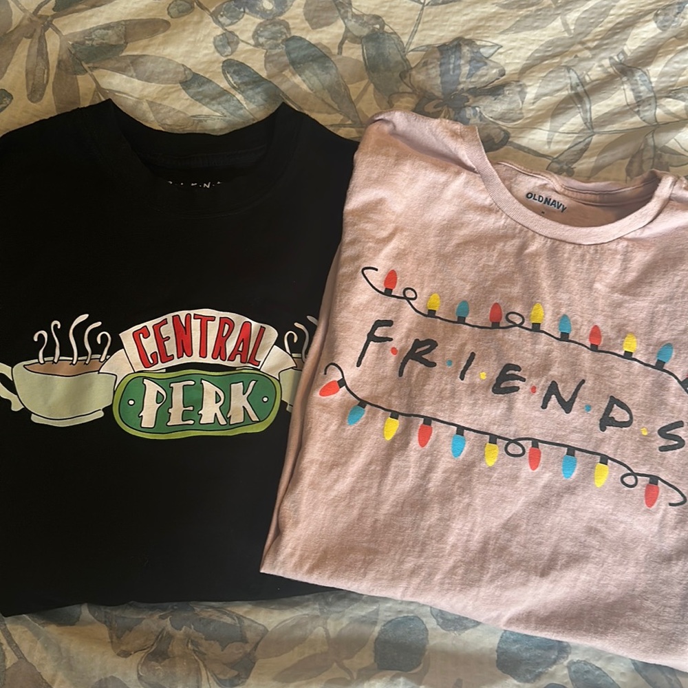 FRIENDS Shirts